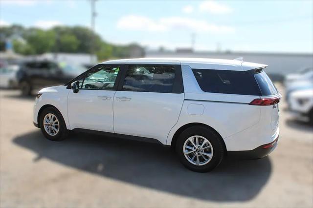 2022 Kia Carnival MPV LX Seat Package