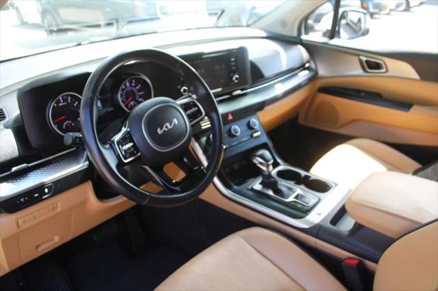 2022 Kia Carnival MPV LX Seat Package