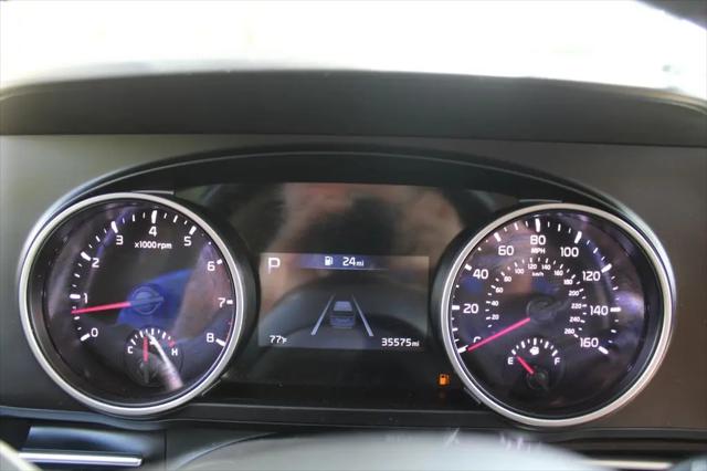 2022 Kia Carnival MPV LX Seat Package