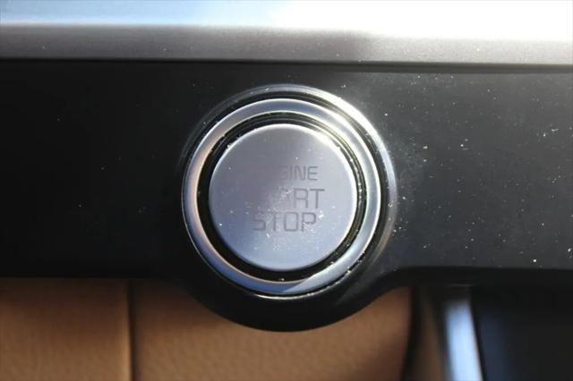 2022 Kia Carnival MPV LX Seat Package