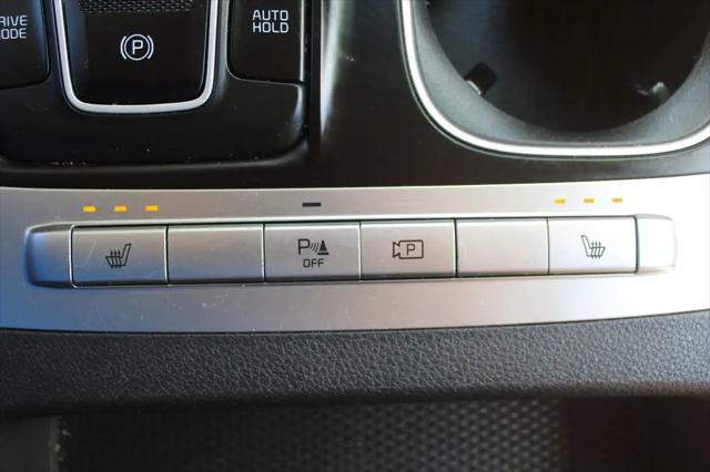 2022 Kia Carnival MPV LX Seat Package