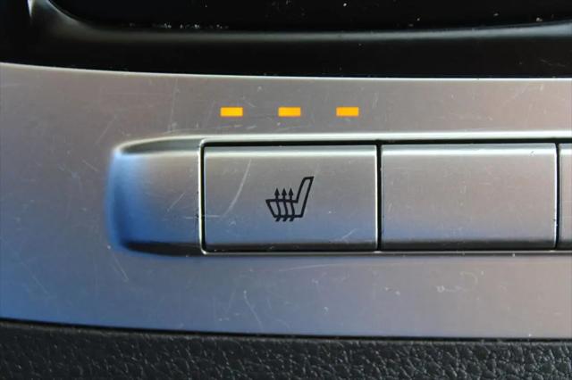2022 Kia Carnival MPV LX Seat Package