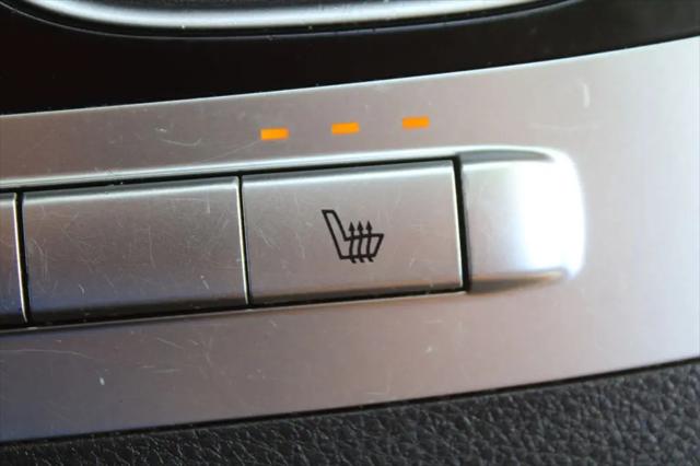 2022 Kia Carnival MPV LX Seat Package