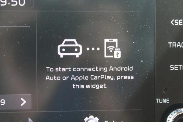 2022 Kia Carnival MPV LX Seat Package