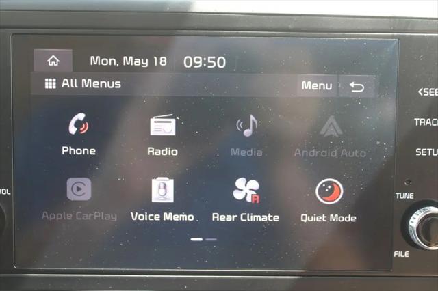 2022 Kia Carnival MPV LX Seat Package