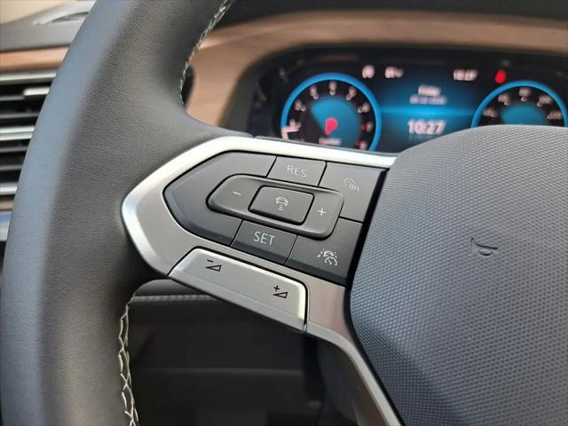 2026 Volkswagen Atlas SE with Technology