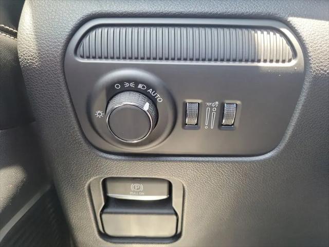2026 Jeep Grand Wagoneer 4x2