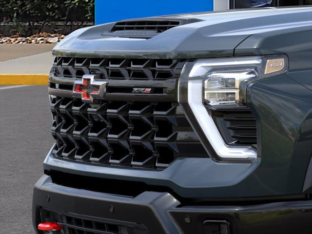2026 Chevrolet Silverado 2500HD Crew Cab, Standard Bed, XR2, 4WD