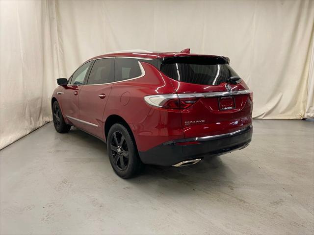 2023 Buick Enclave Essence AWD