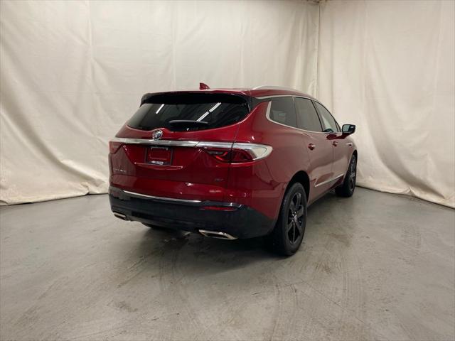 2023 Buick Enclave Essence AWD