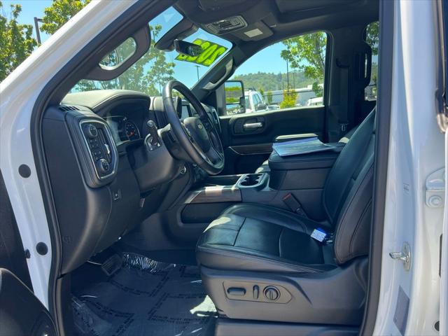 2022 Chevrolet Silverado 3500HD 4WD Crew Cab Standard Bed High Country