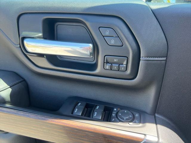 2022 Chevrolet Silverado 3500HD 4WD Crew Cab Standard Bed High Country