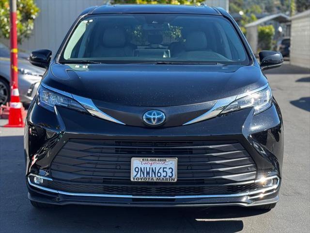 2023 Toyota Sienna XLE