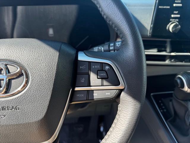 2023 Toyota Sienna XLE