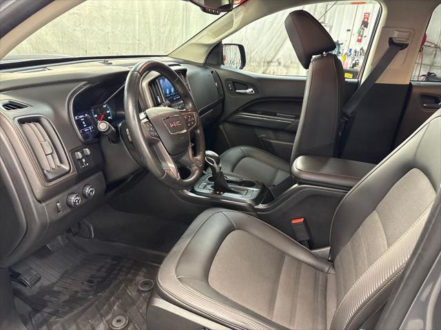 2022 GMC Canyon 4WD Crew Cab Short Box AT4 - Cloth