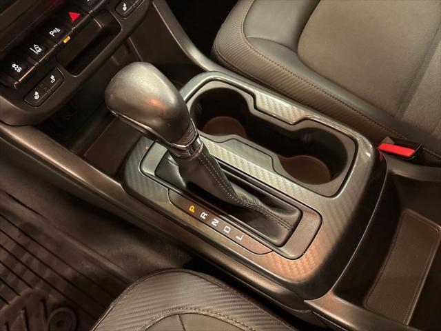 2022 GMC Canyon 4WD Crew Cab Short Box AT4 - Cloth