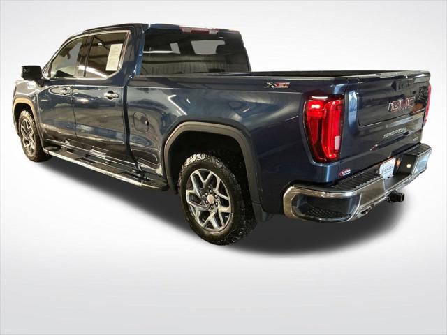 2022 GMC Sierra 1500 4WD Crew Cab Standard Box SLT