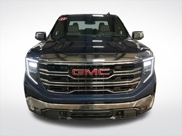 2022 GMC Sierra 1500 4WD Crew Cab Standard Box SLT