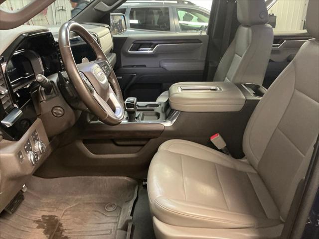 2022 GMC Sierra 1500 4WD Crew Cab Standard Box SLT