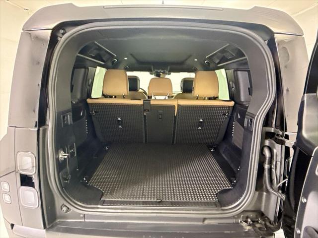 2026 Land Rover Defender P400 X-Dynamic SE