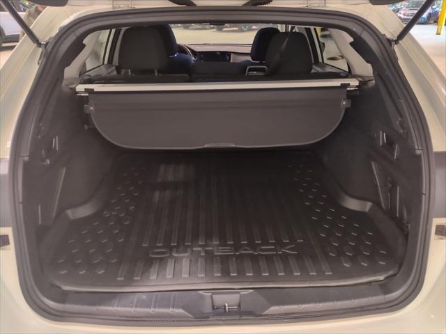 2023 Subaru Outback Premium