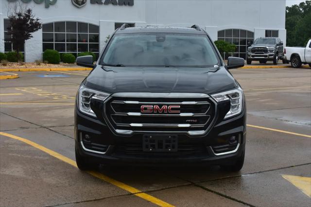 2023 GMC Terrain AWD AT4