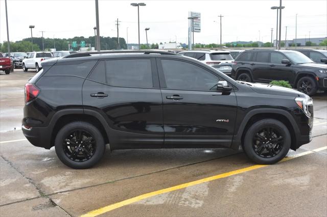 2023 GMC Terrain AWD AT4