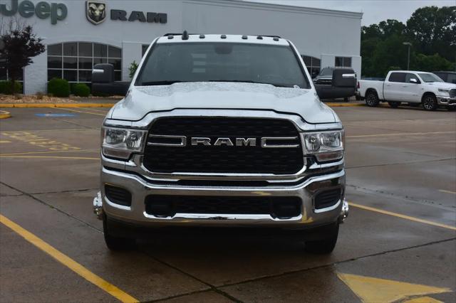 2024 Ram 3500 Tradesman/SLT/Laramie/Limited