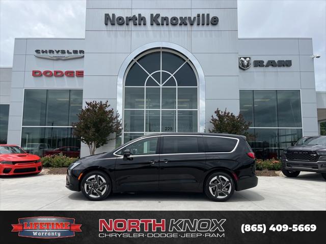 2027 Chrysler Pacifica Limited