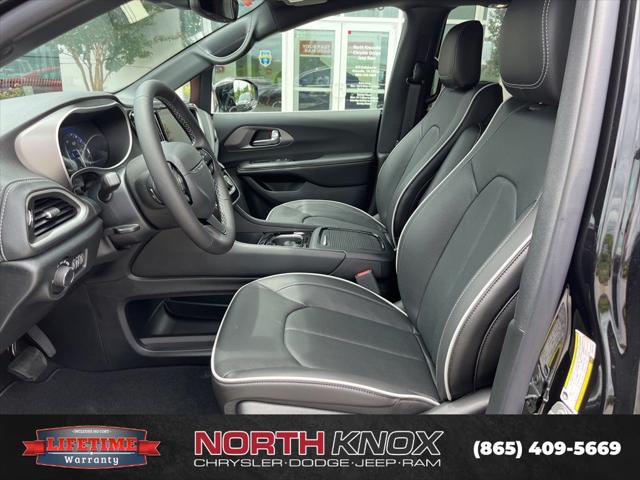 2027 Chrysler Pacifica Limited