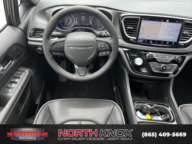 2027 Chrysler Pacifica Limited