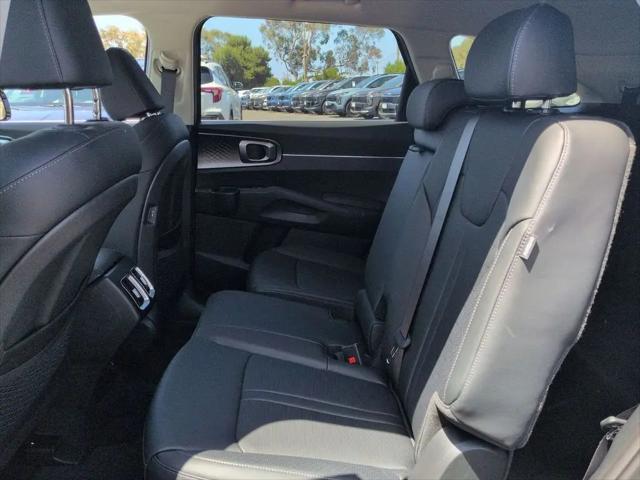 2026 Kia Sorento Hybrid EX AWD