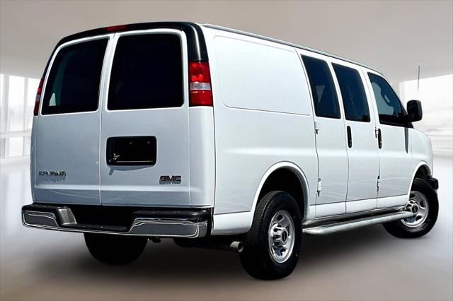2024 GMC Savana Cargo RWD 2500 Regular Wheelbase Work Van