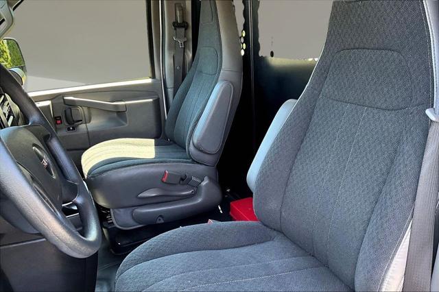 2024 GMC Savana Cargo RWD 2500 Regular Wheelbase Work Van