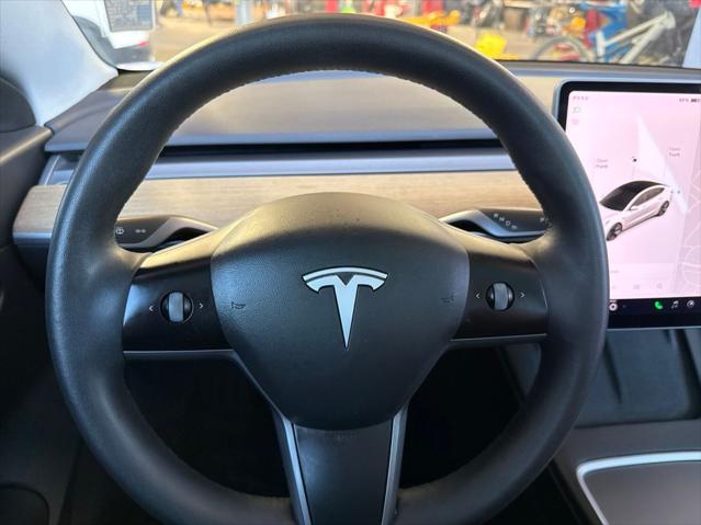 2021 Tesla Model 3 Standard Range Plus Rear-Wheel Drive