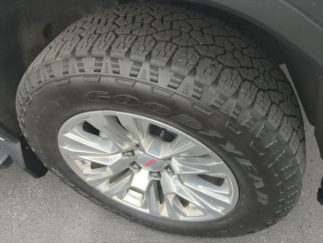 2023 GMC Sierra 1500 4WD Crew Cab Short Box Denali