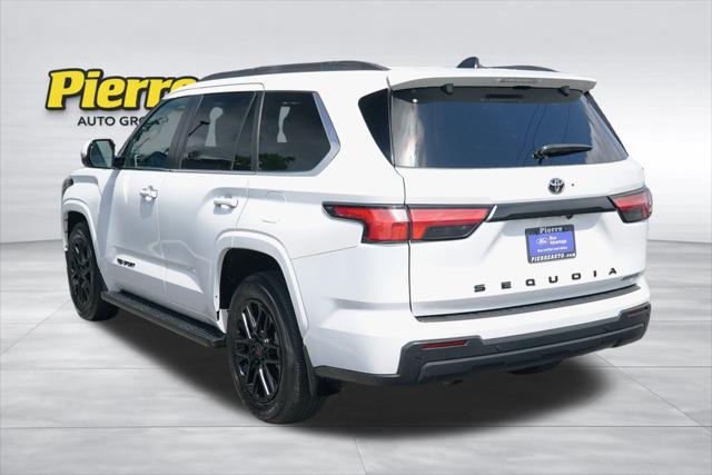 2025 Toyota Sequoia SR5