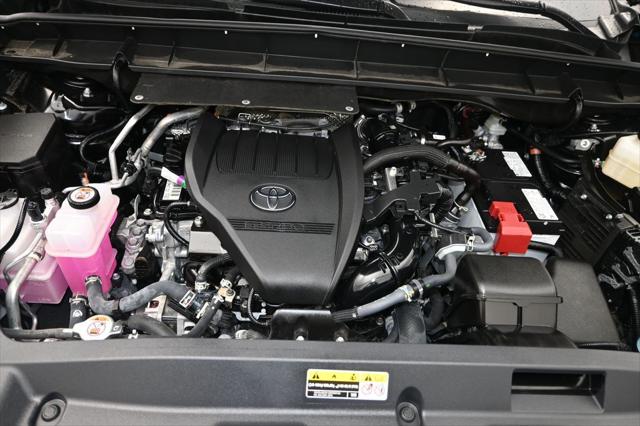 2025 Toyota Highlander LE