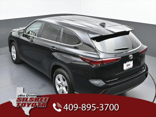 2025 Toyota Highlander LE