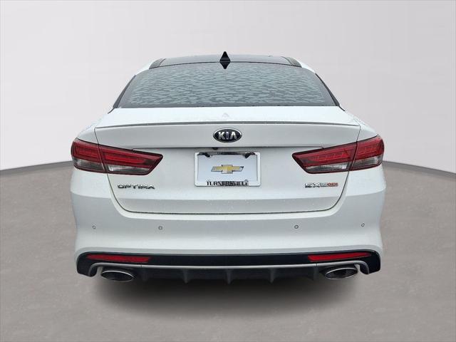 2017 Kia Optima SX Turbo