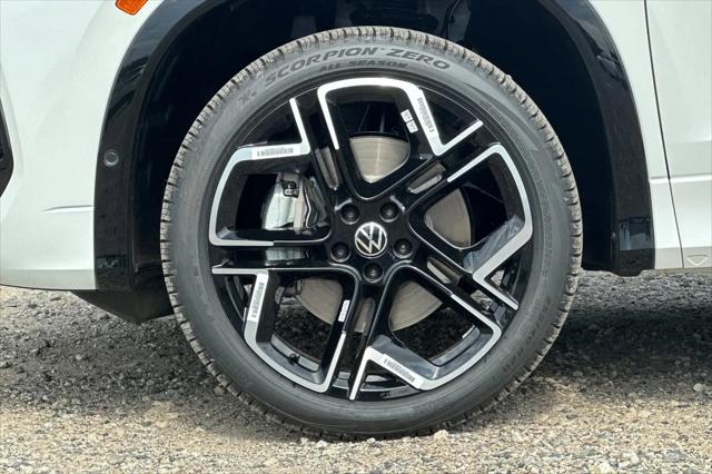 2026 Volkswagen Tiguan SEL R-Line Turbo