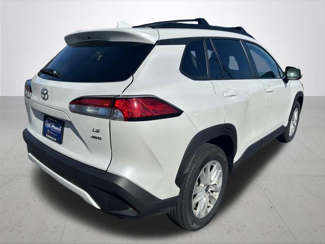 2024 Toyota Corolla Cross LE