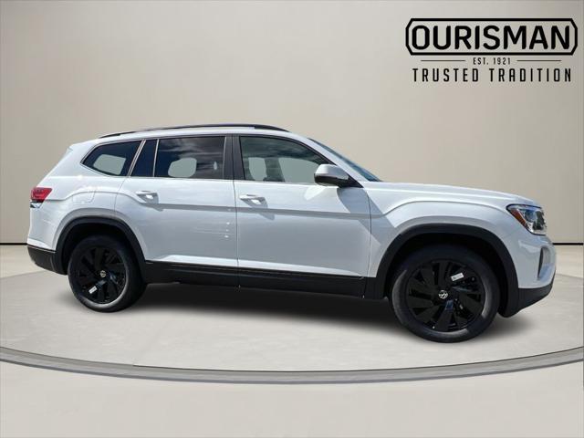 2026 Volkswagen Atlas SE with Technology