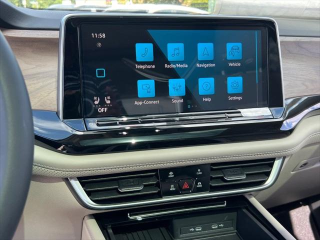 2026 Volkswagen Atlas SE with Technology