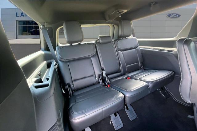 2026 Ford Expedition Max Platinum MAX
