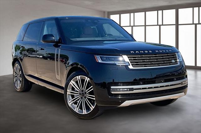 2026 Land Rover Range Rover P530 SE 7 Seat
