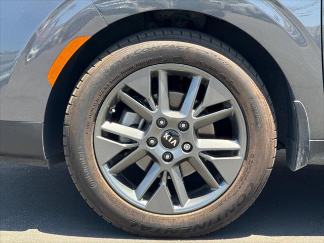 2020 Kia Soul EX