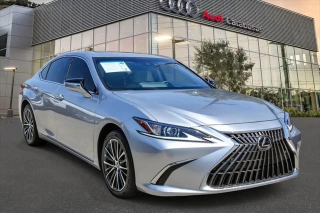 2025 Lexus ES 300h ES 300h