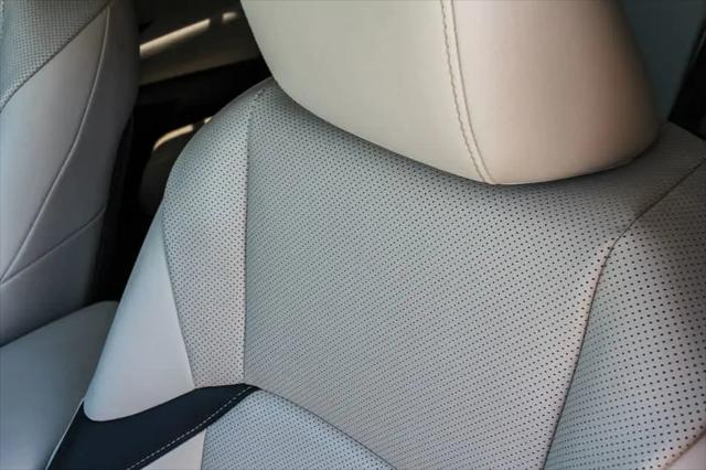 2025 Lexus ES 300h ES 300h