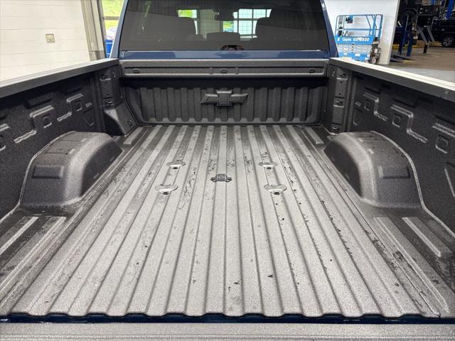 2026 Chevrolet Silverado 2500HD Crew Cab, Standard Bed, LT, 4WD